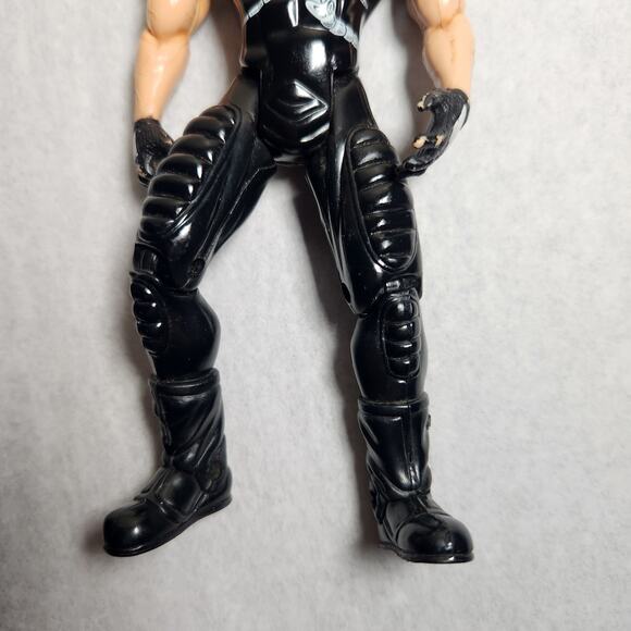 WWE Sting Toy Biz Vintage 6" Wrestling Figure 1999 Pre-owned - Picture 3 of 11
